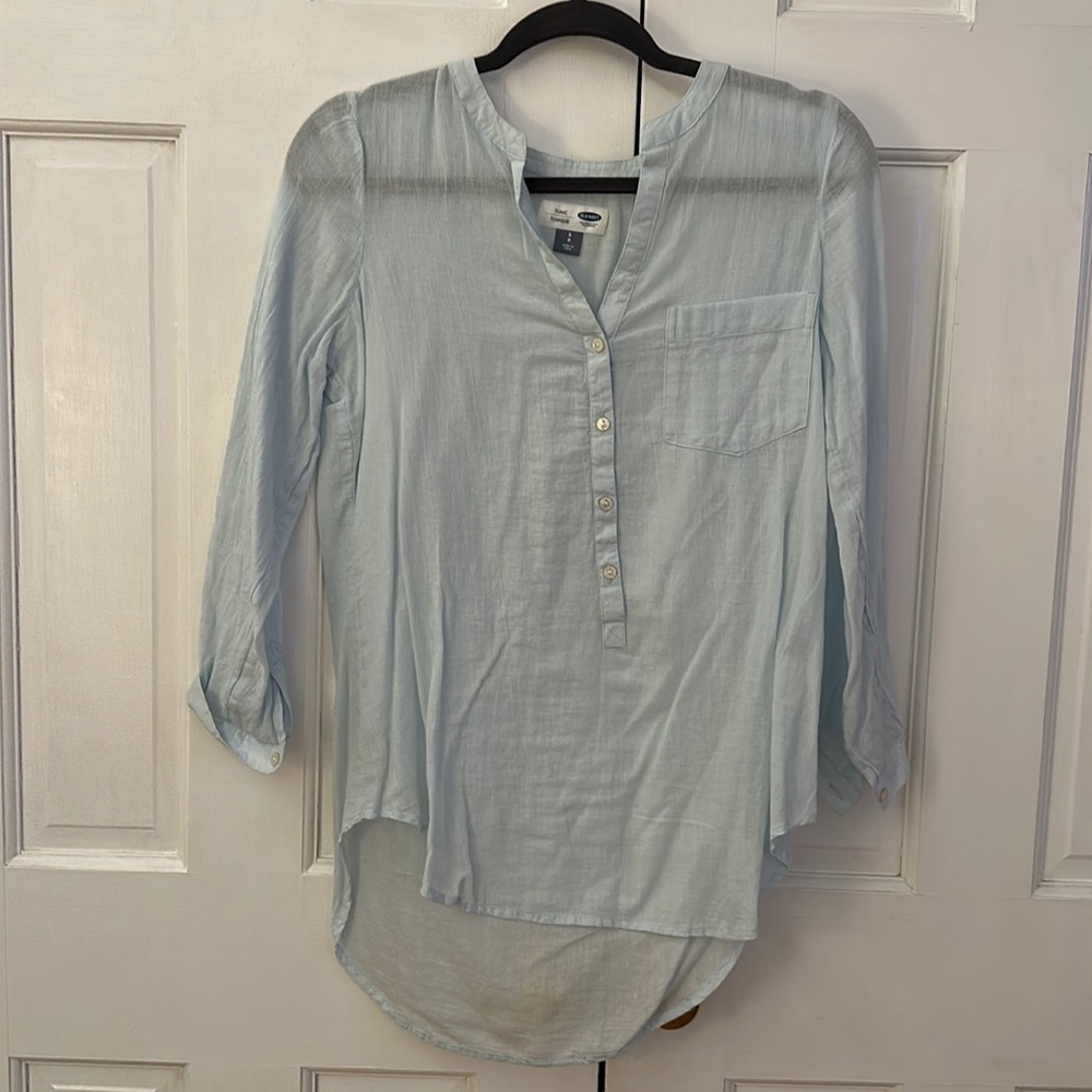 Old Navy light blue sheer tunic